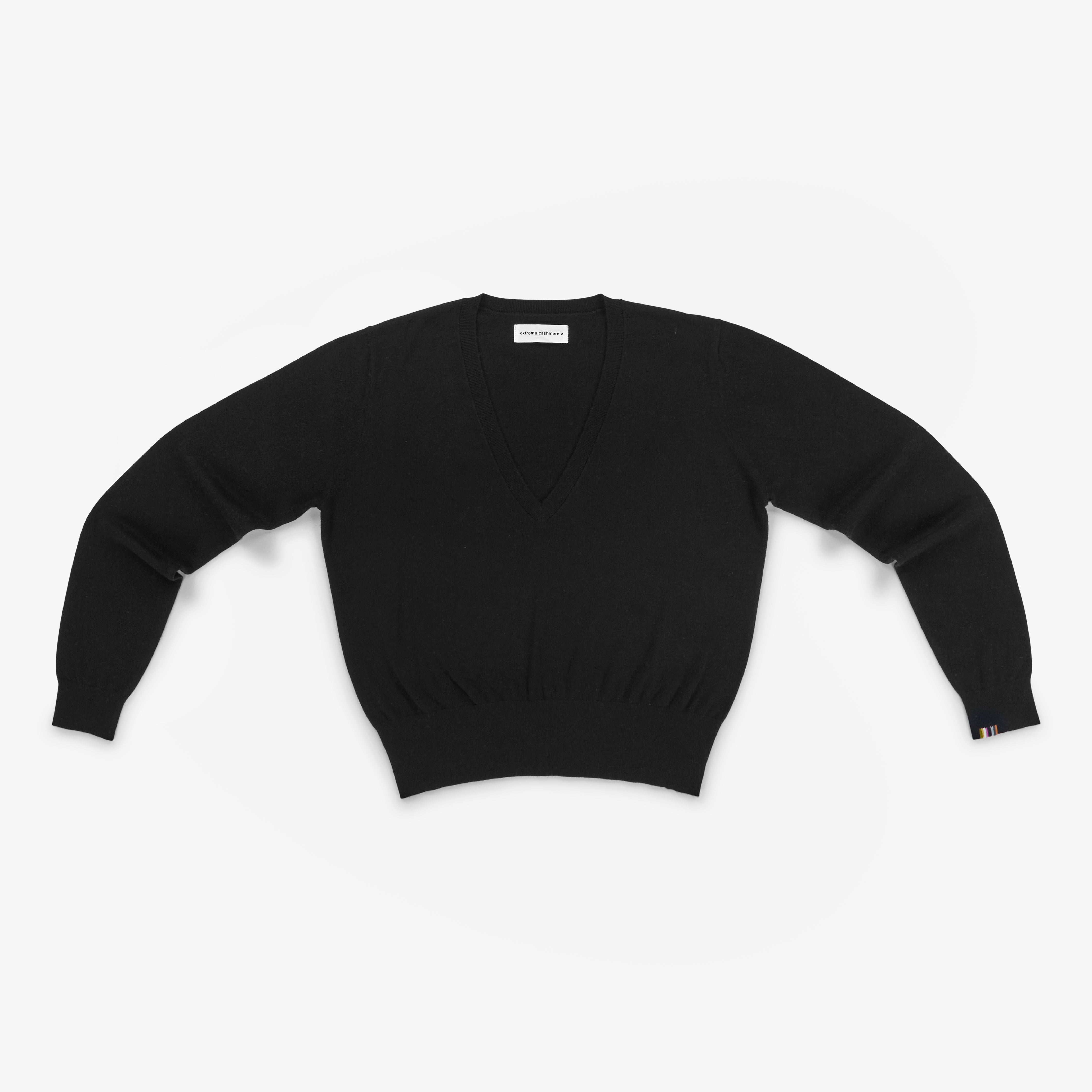 EXTREME CASHMERE Nº467 COLLIN SWEATER - RAVEN