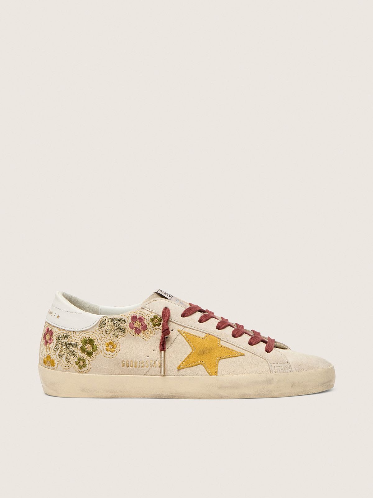 GOLDEN GOOSE SUPER-STAR EMBROIDERY SUEDE STAR