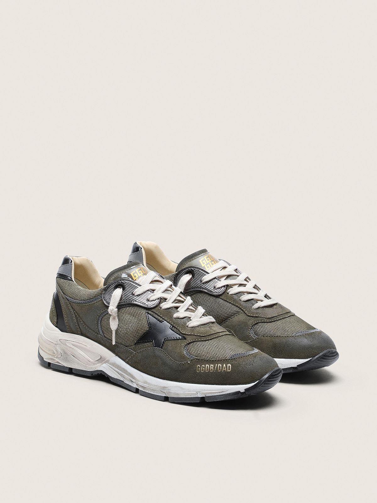 GOLDEN GOOSE RUNNING DAD OLIVE GREEN
