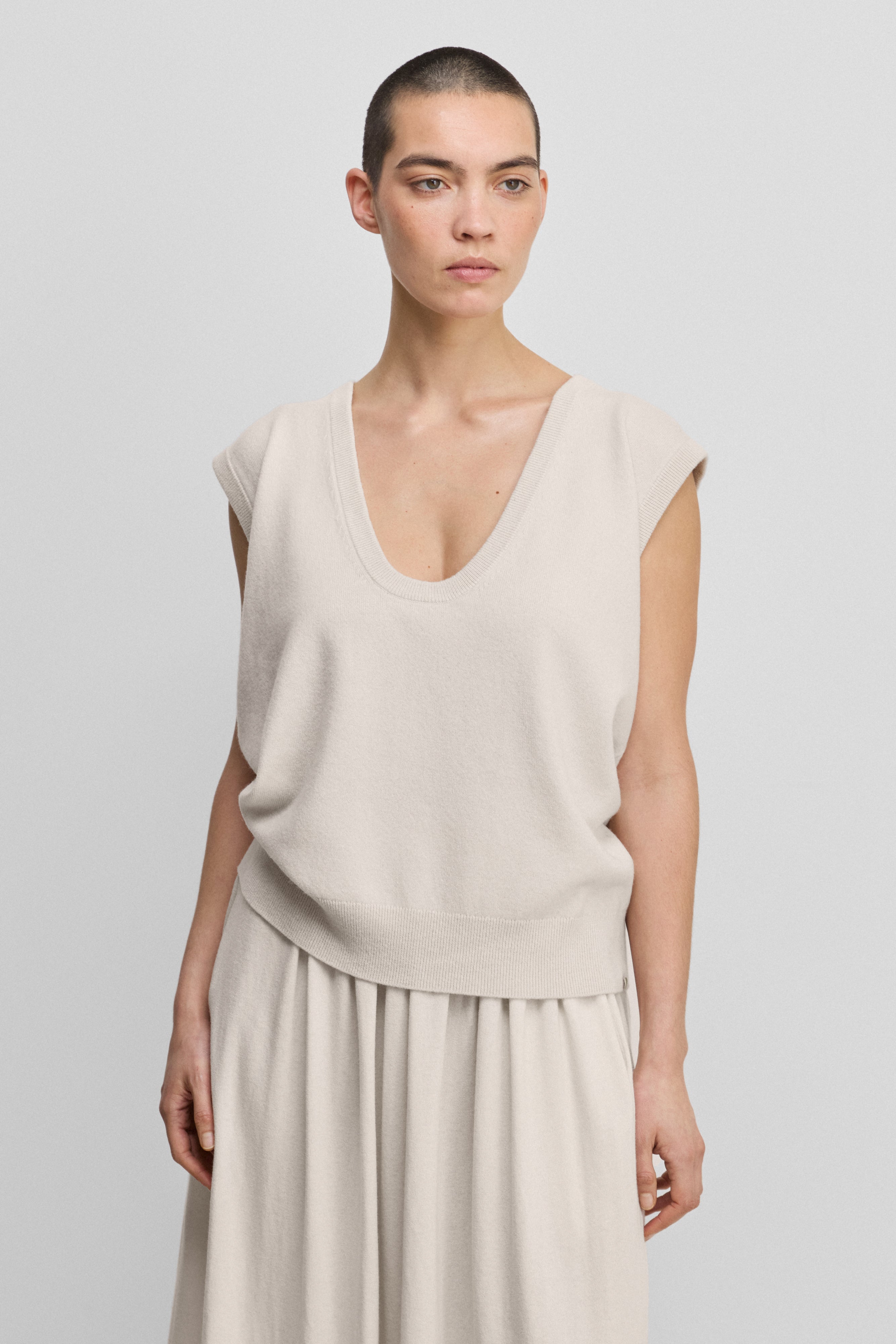 EXTREME CASHMERE Nº423 LORD SWEATER - BONE