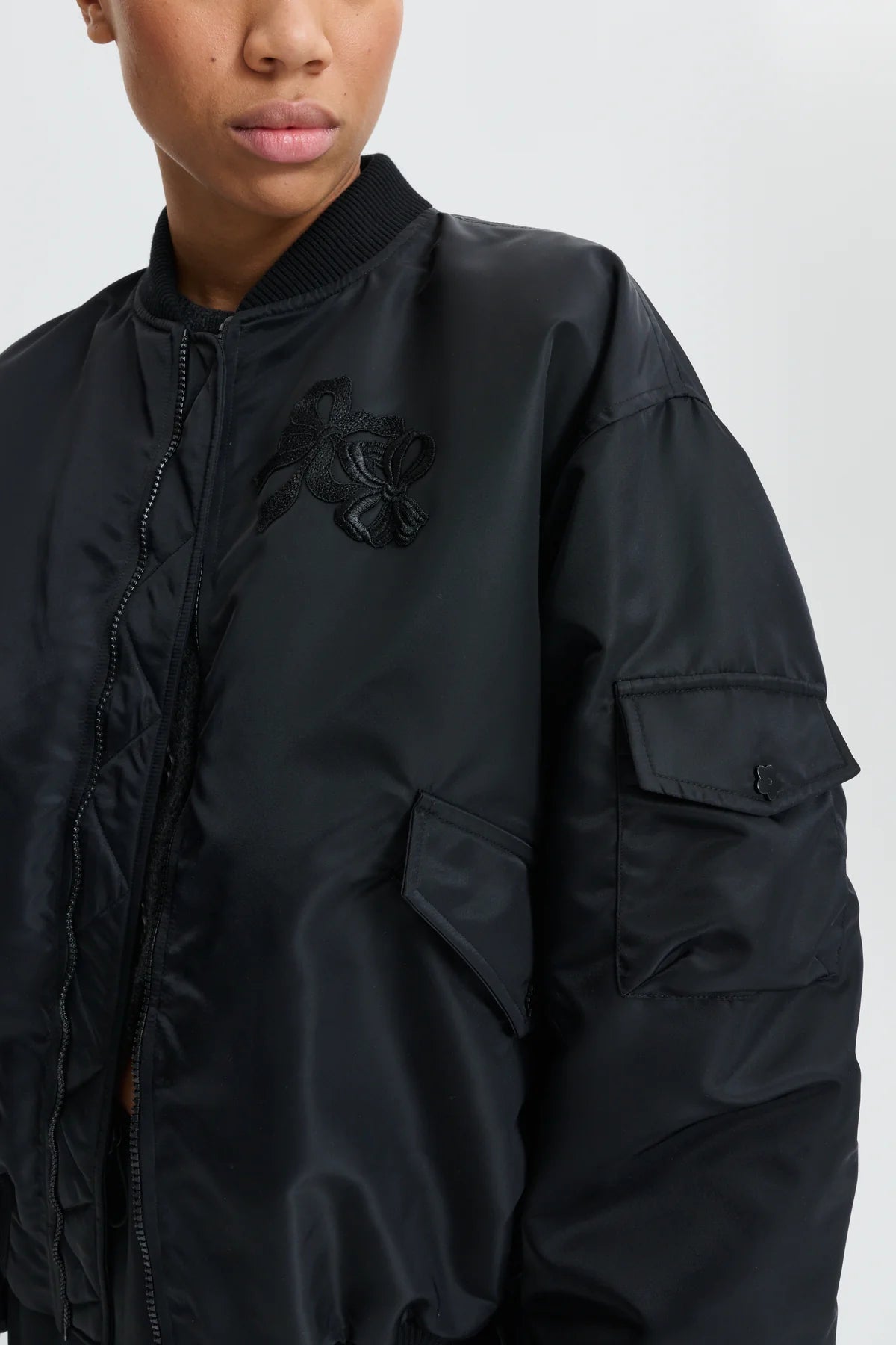CECILIE BAHNSEN FEILAN BOMBER