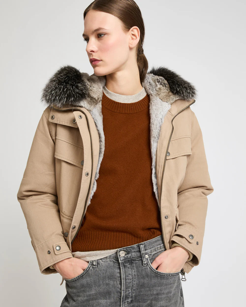 YVES SALOMON SHORT LIGHT BEIGE PARKA
