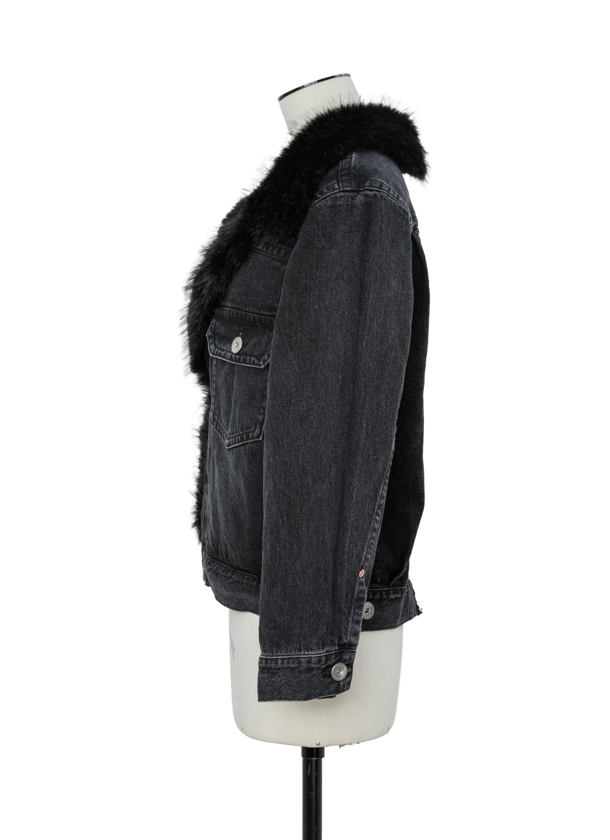 SACAI DENIM JACKET WITH FAUX FUR LINING