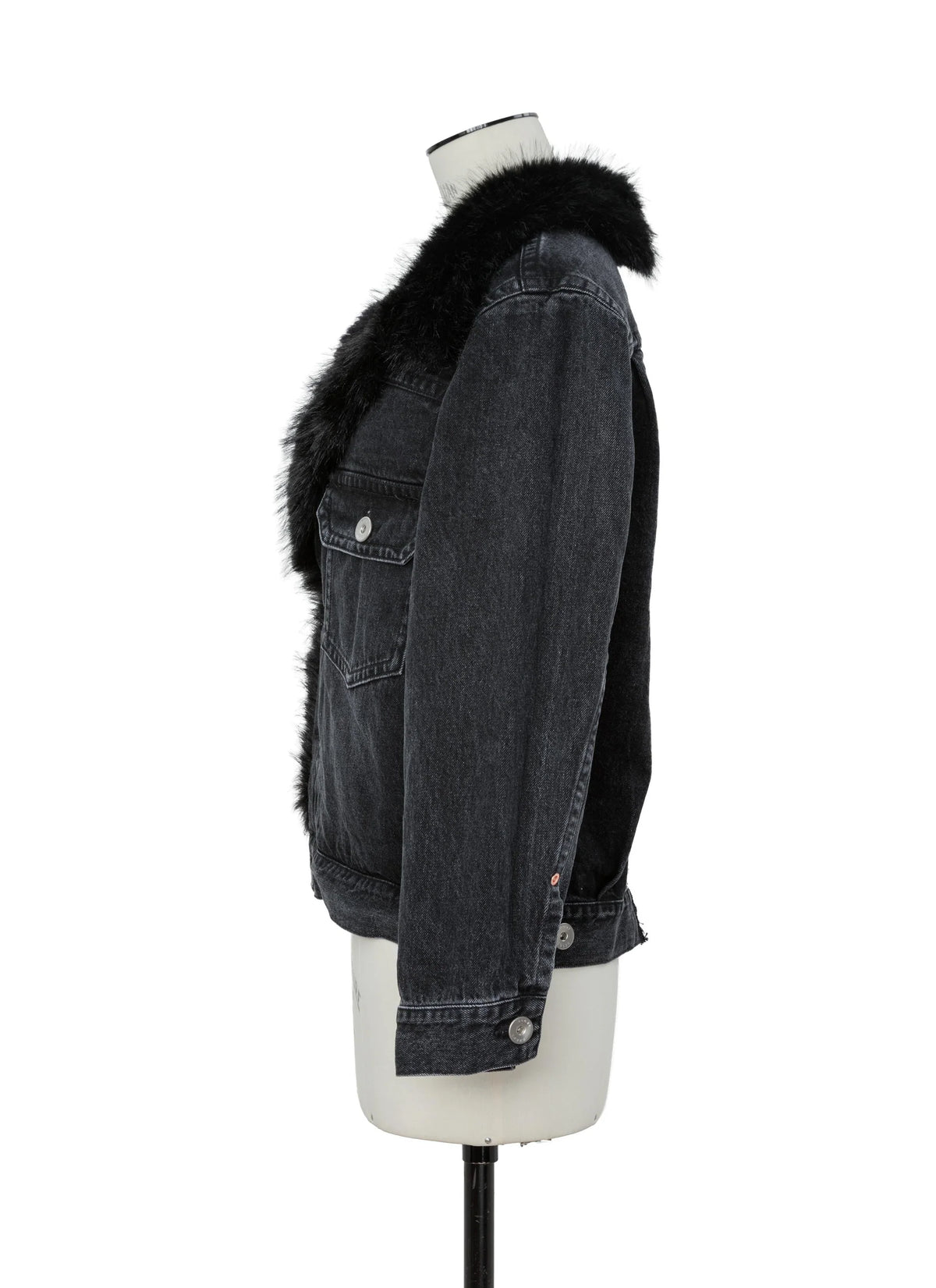 SACAI DENIM JACKET WITH FAUX FUR LINING