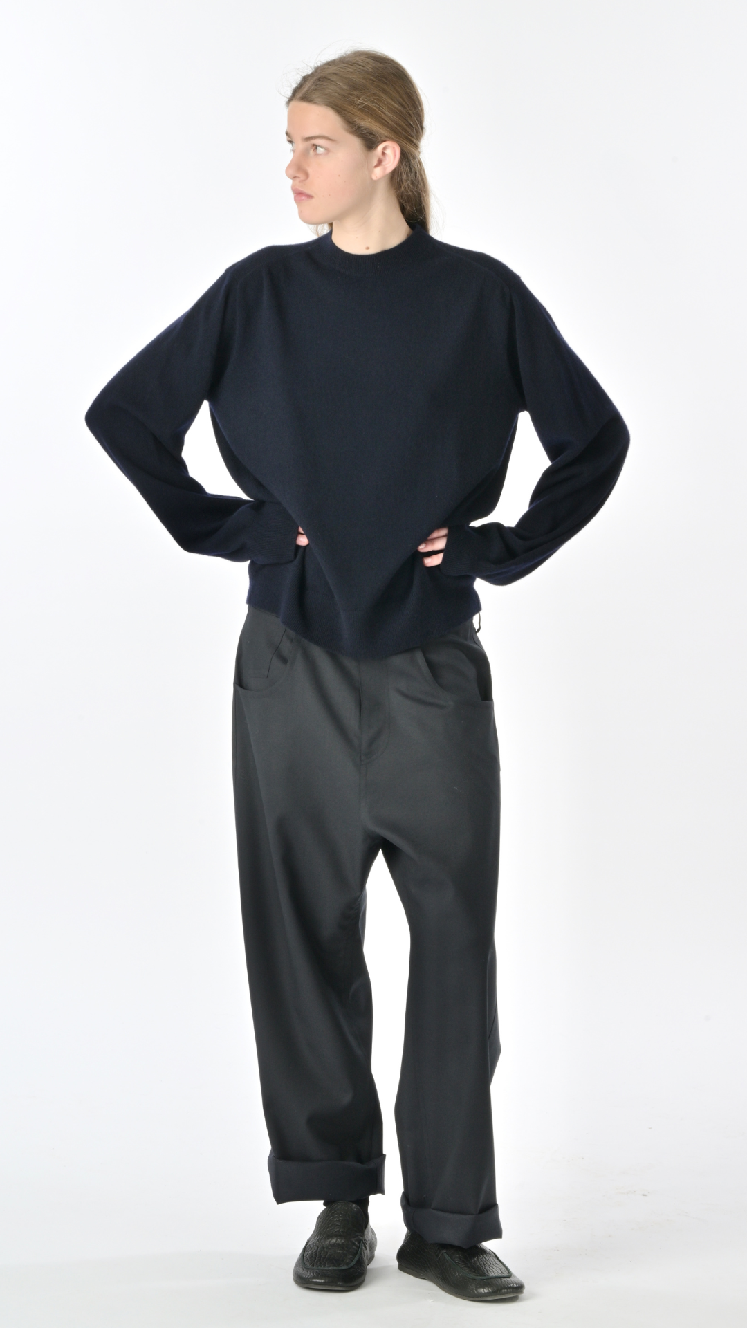 SOFIE D'HOORE CREWNECK SWEATER MIDNIGHT