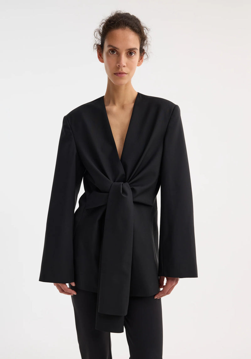 RÓHE CINCHED BLAZER TOP