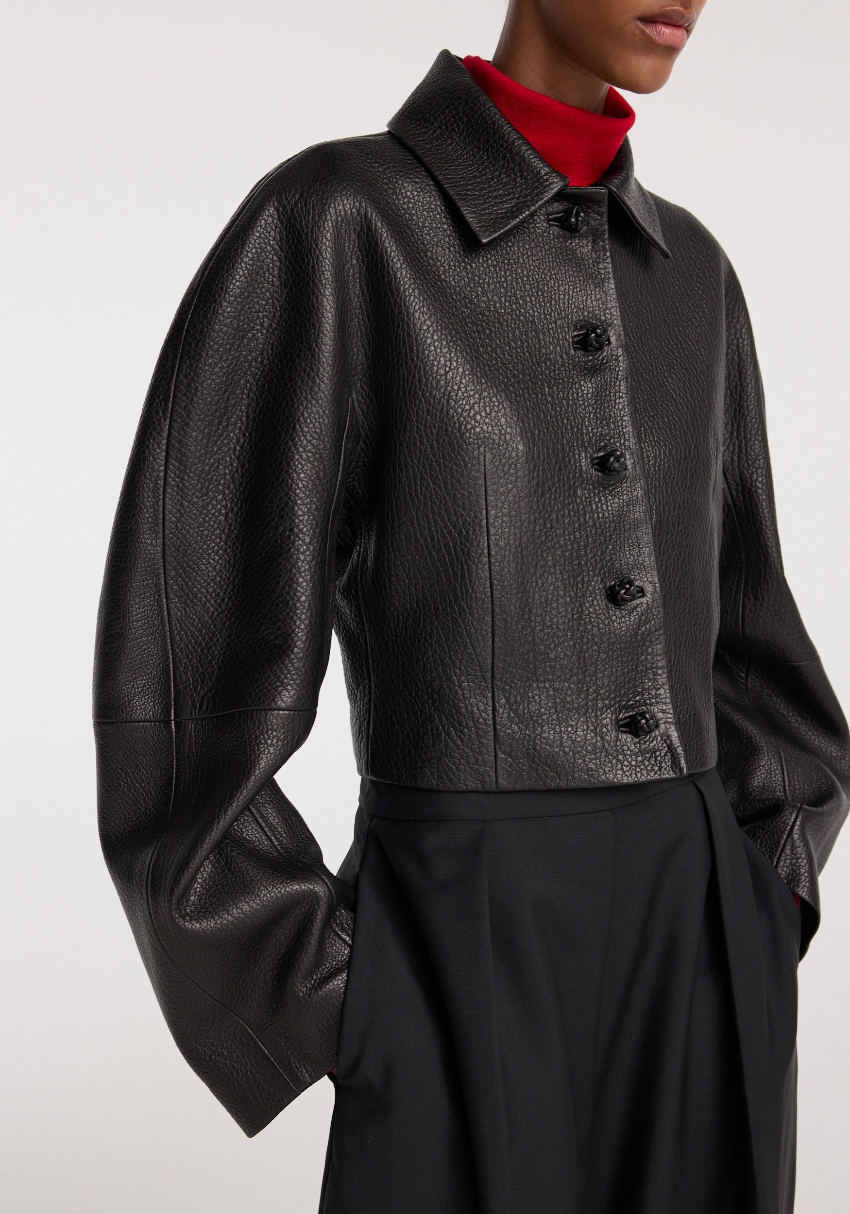 RÓHE CROPPED GRAIN LEATHER JACKET