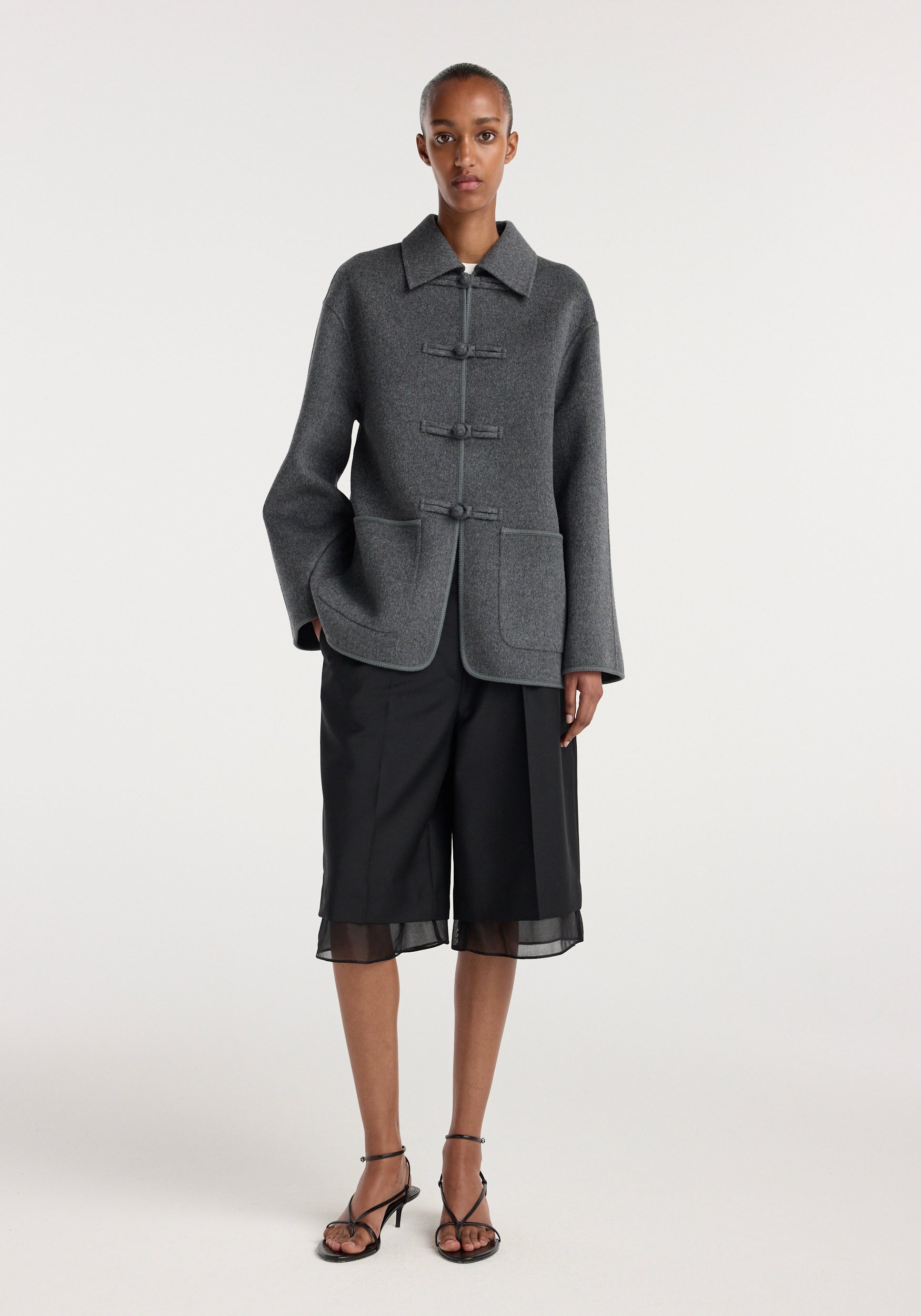 RÓHE DOUBLE-FACED WOOL PANKOU CLOSURE COAT