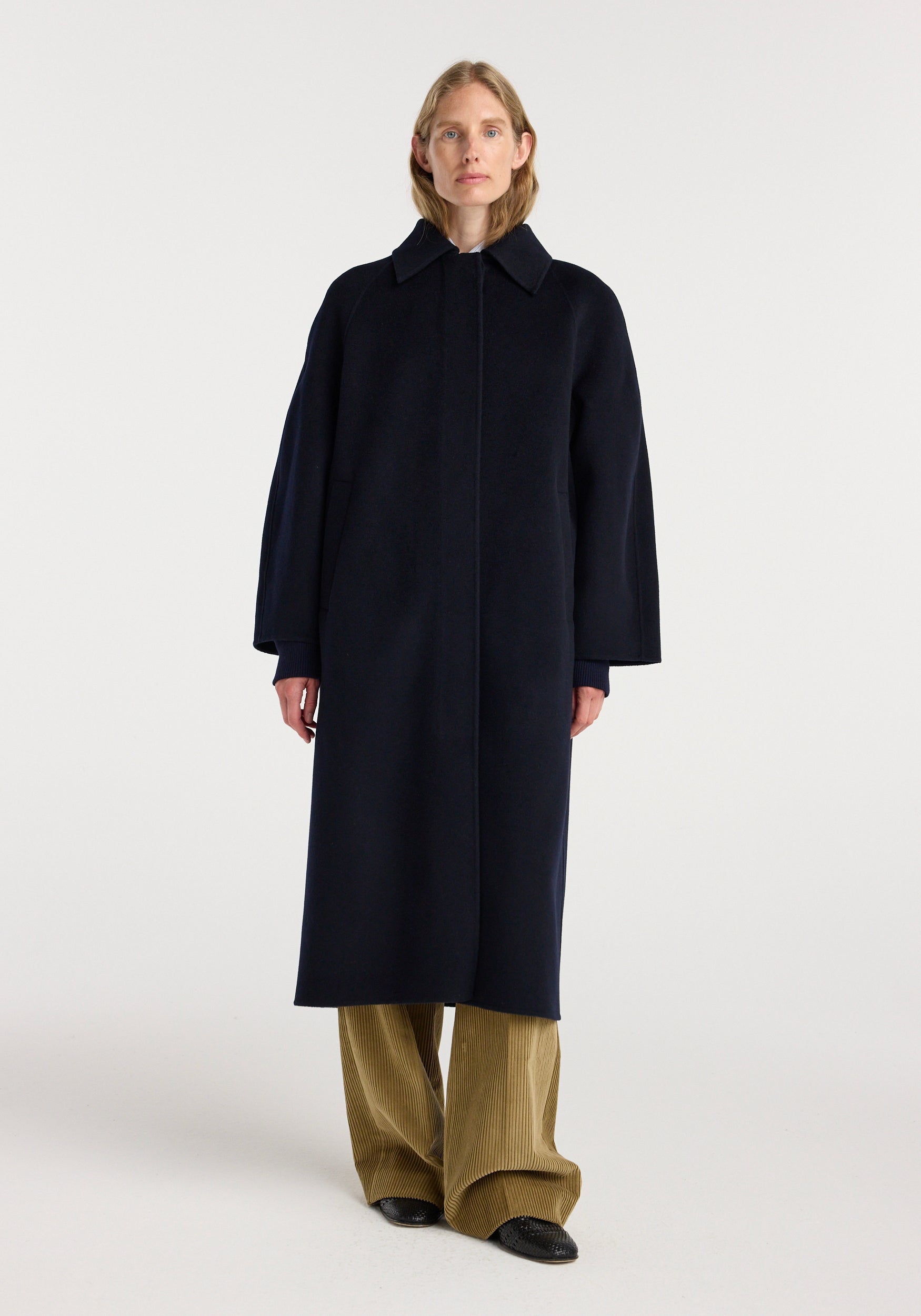 ROHE DOUBLE-FACED WOOL PADDED COAT