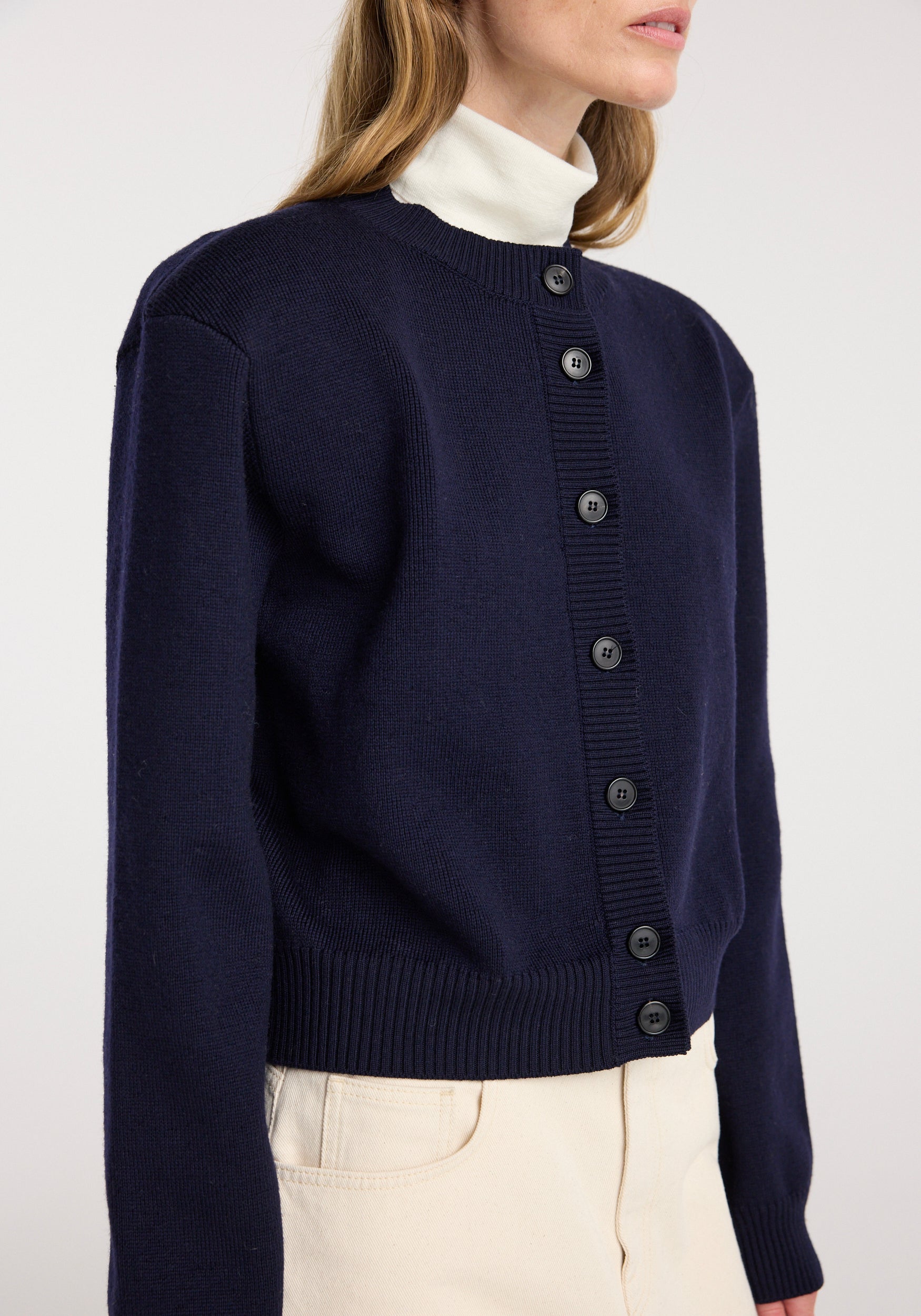 RÓHE STATEMENT SHOULDER CARDIGAN