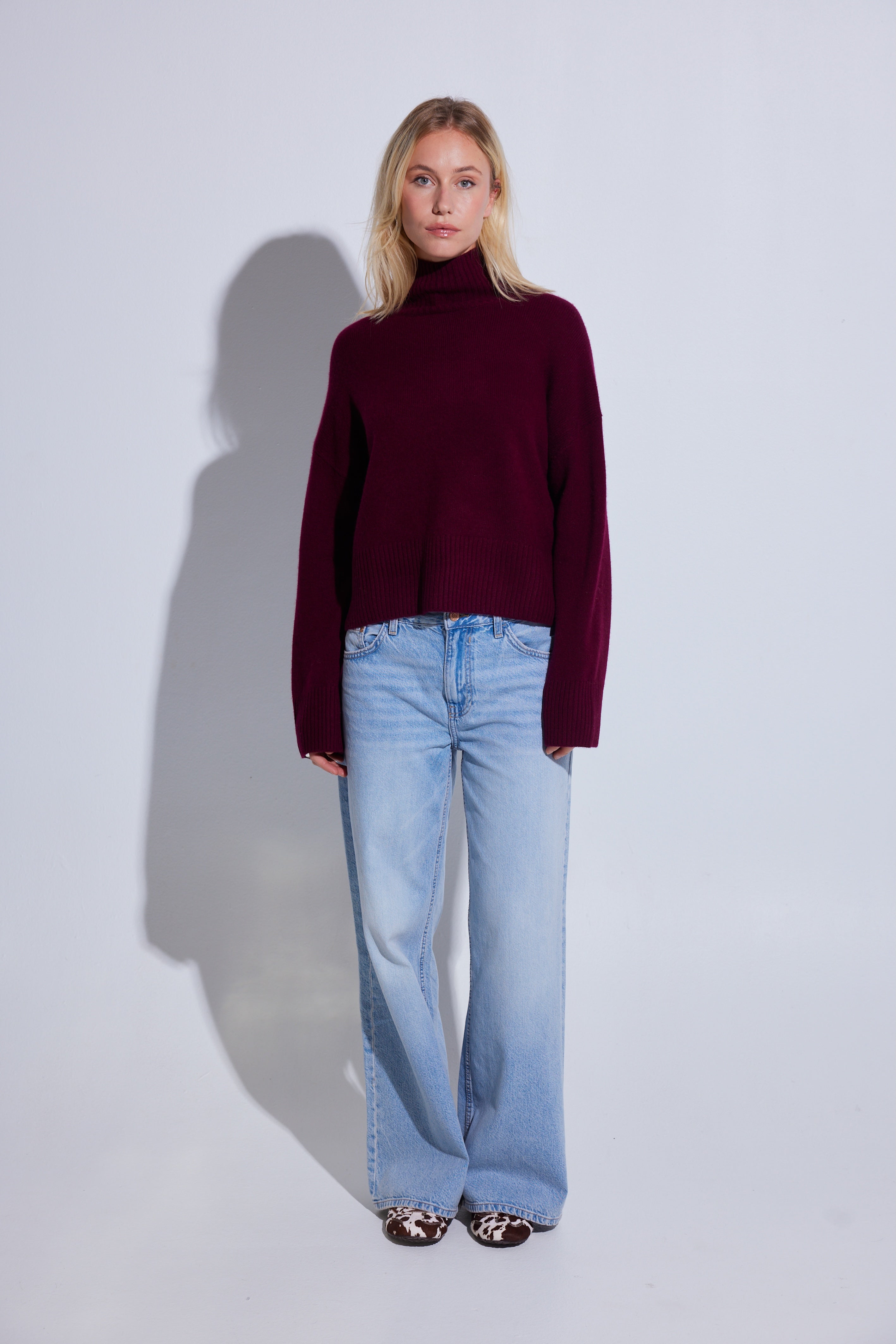 COLORUSH CARMEN FUNNEL NECK