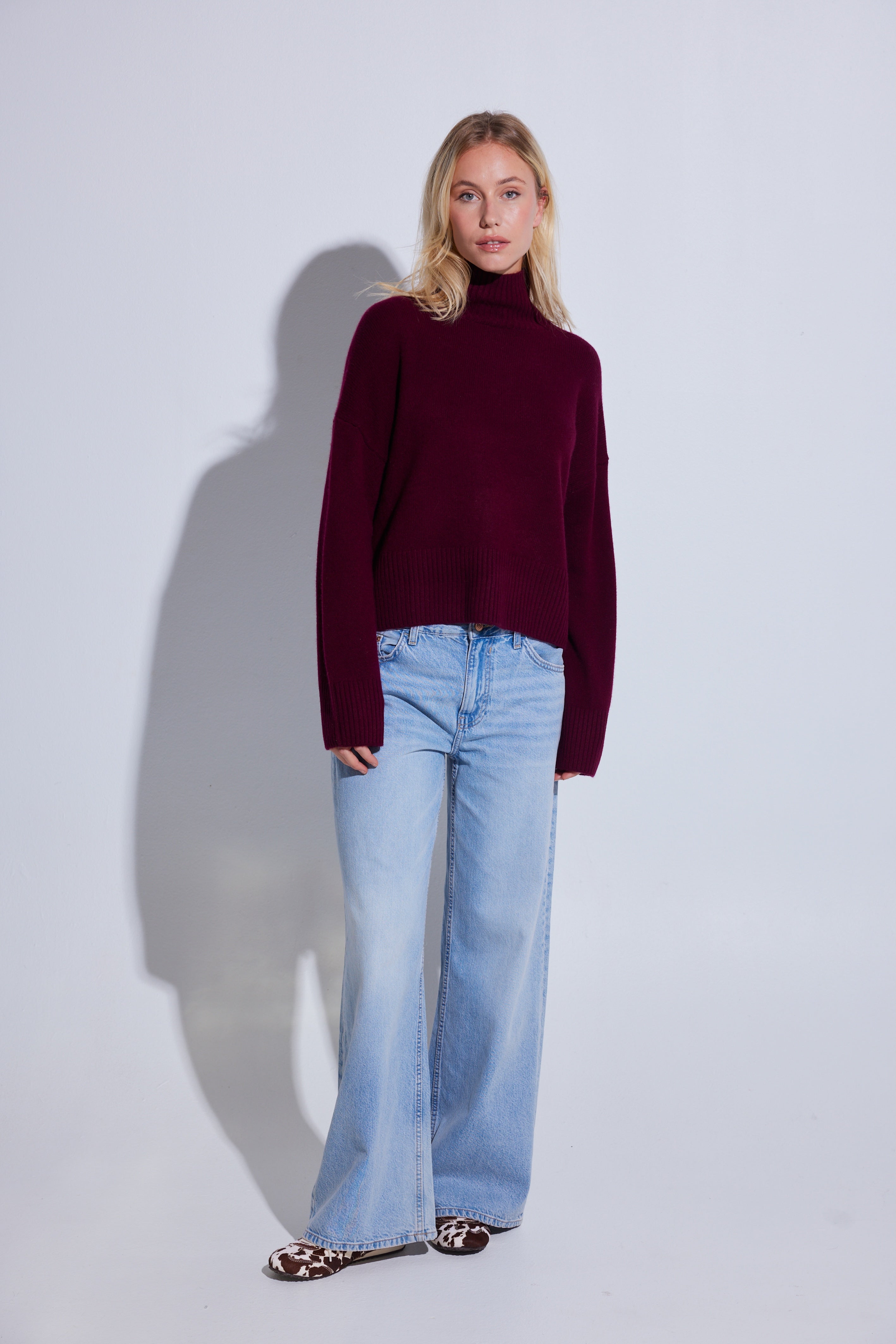 COLORUSH CARMEN FUNNEL NECK