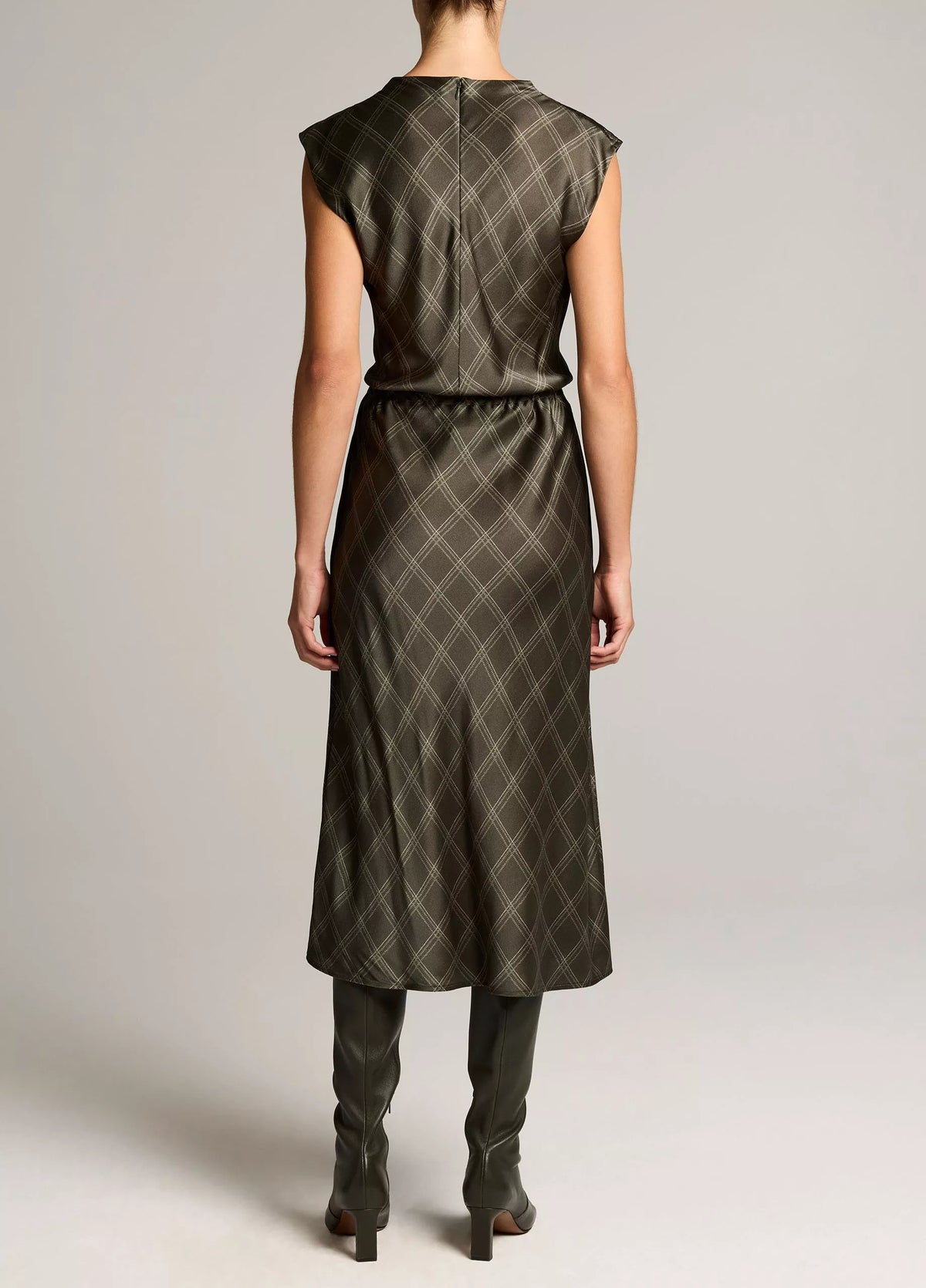 VINCE DIAMOND PLAID MATTE SKIRT