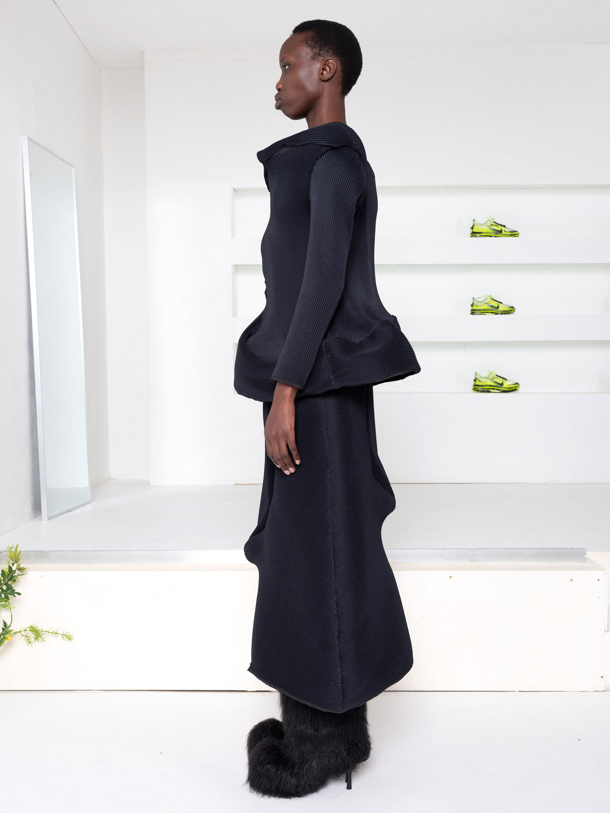 MELITTA BAUMEISTER BLACK PLEAT TOP