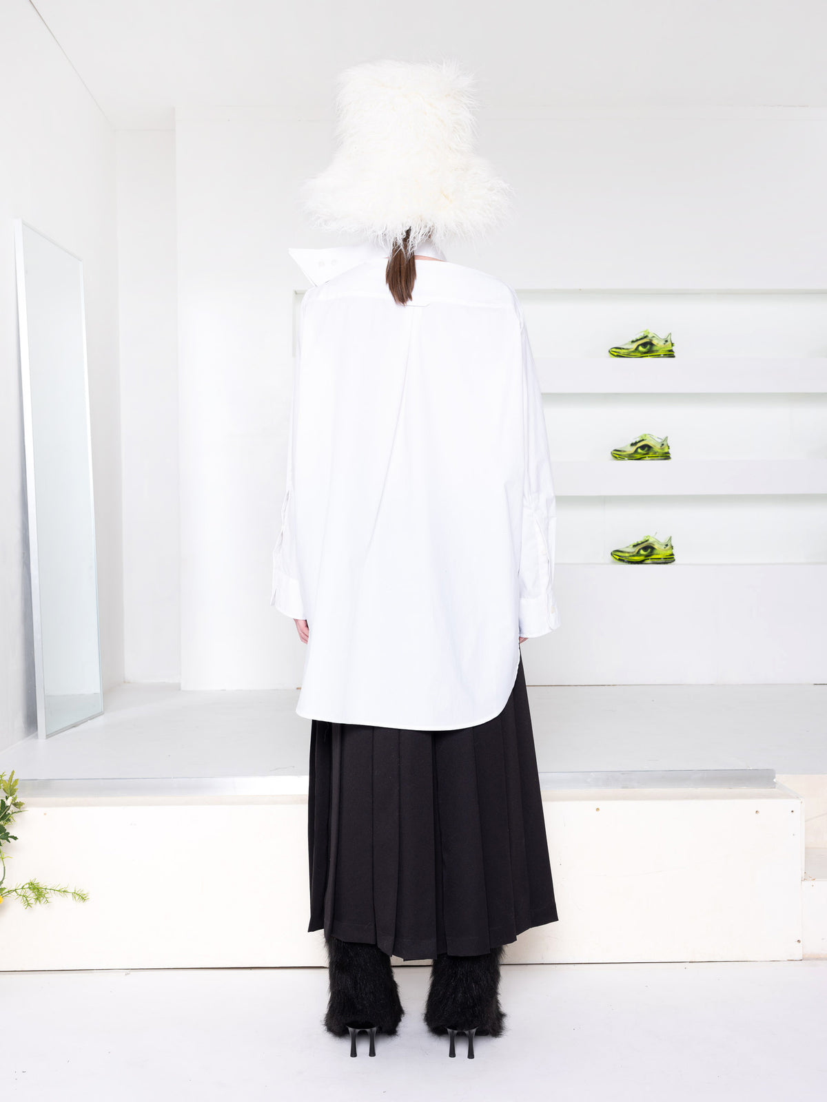 MELITTA BAUMEISTER WHITE COLLAR SHIRT