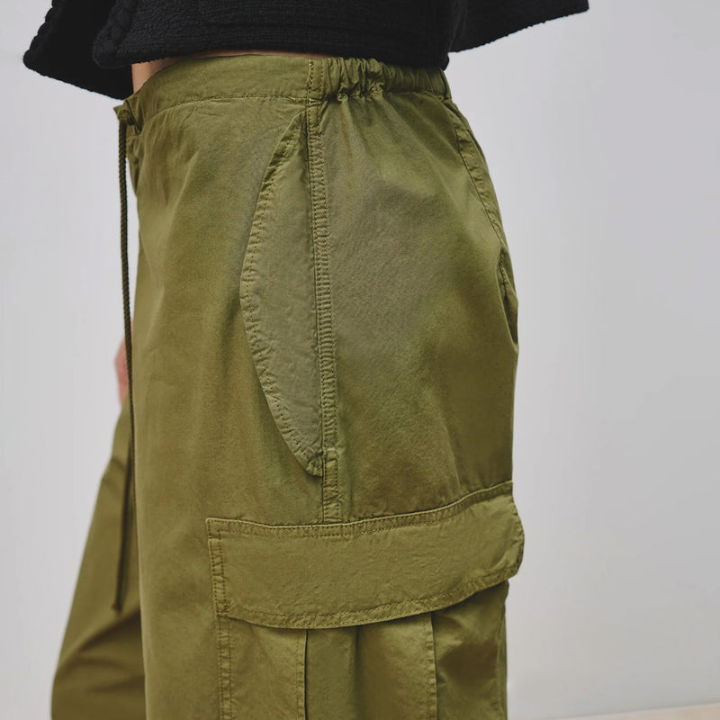 NILI LOTAN LISON OVERSIZED CARGO TROUSERS IN OLIVE GREEN