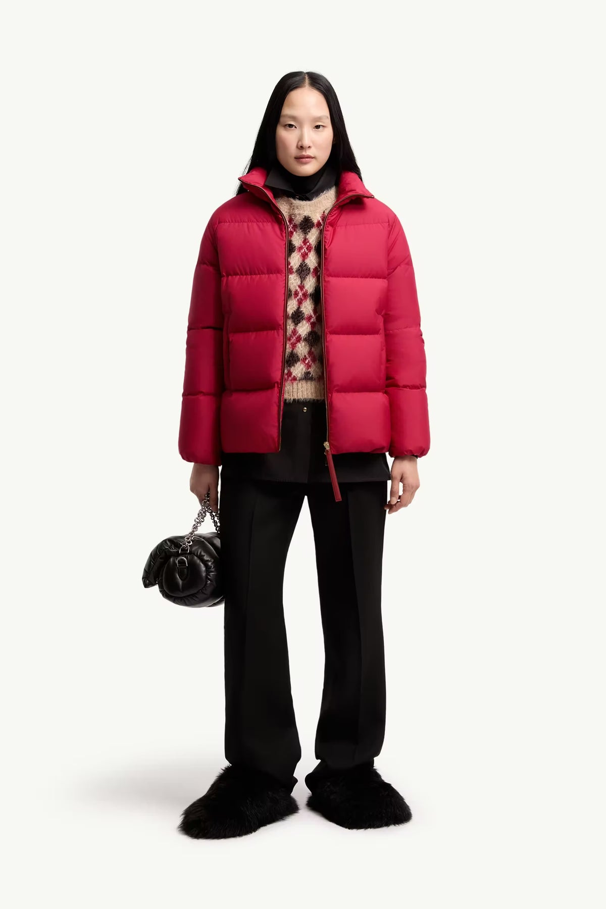 MONCLER VIVANTESSE SHORT DOWN JACKET