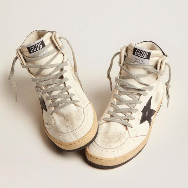 GOLDEN GOOSE SKY STAR SNEAKERS IN WHITE WITH BLACK STAR